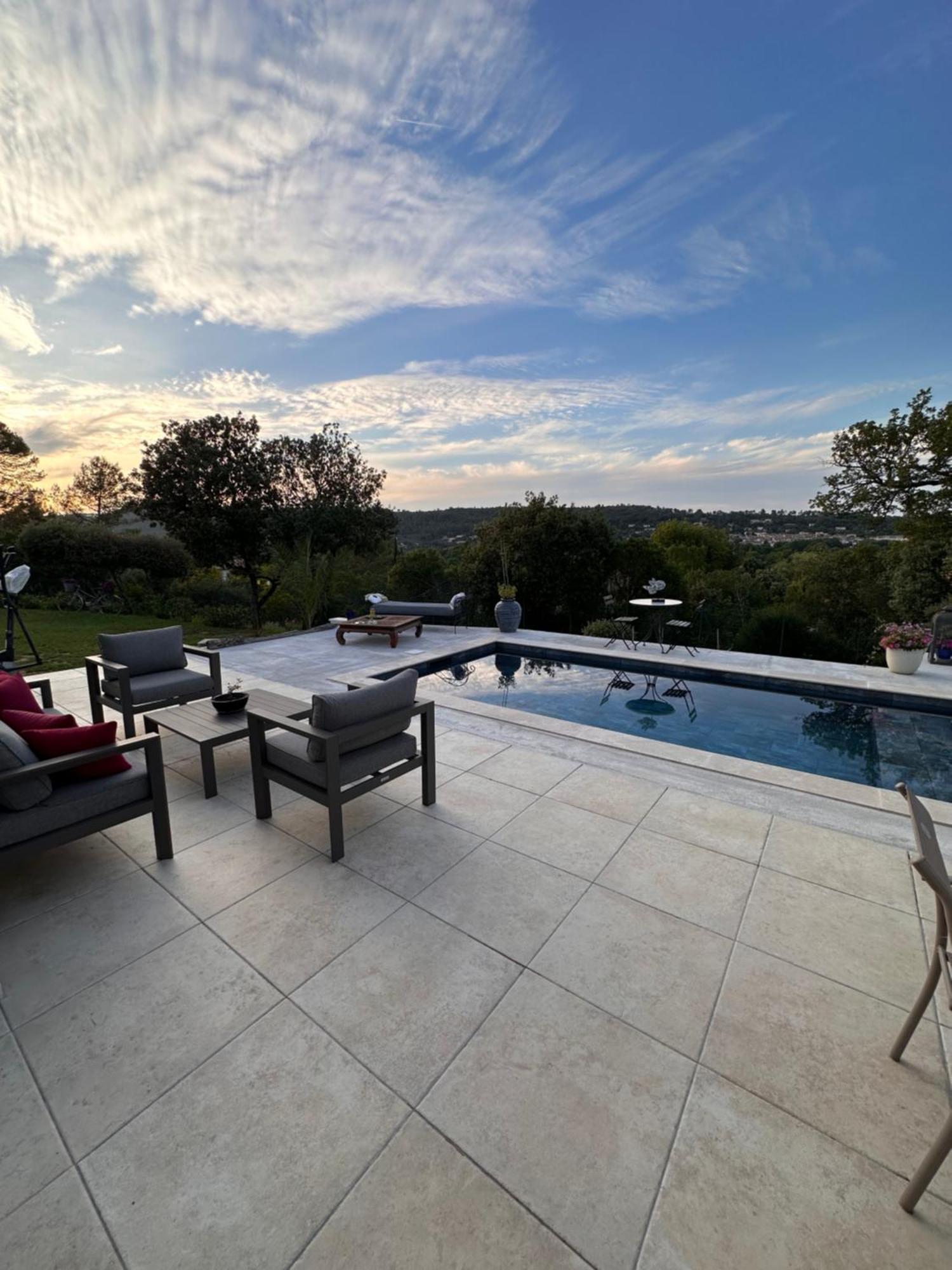 Villa Avec Piscine Privee Non Partagee Camps-la-Source Екстериор снимка